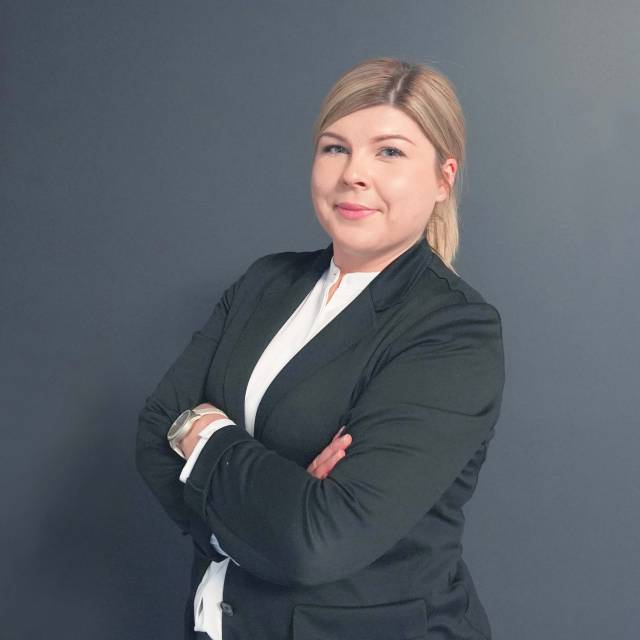Urszula Olejnik | Support & Software Consultant